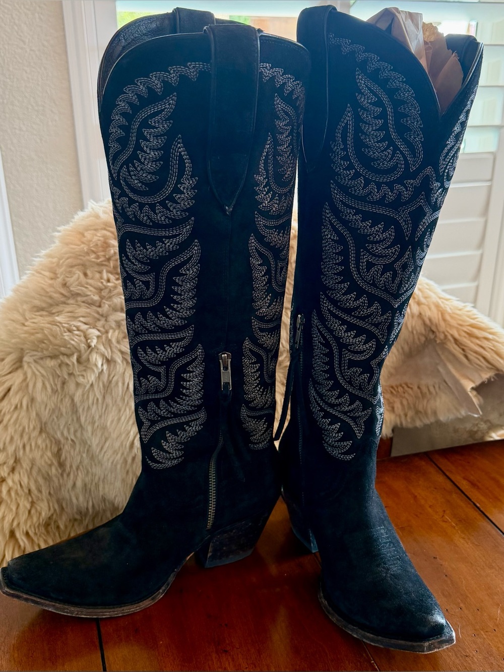 Ariat Black Suede women’s Casanova Style - Picture 9 of 9